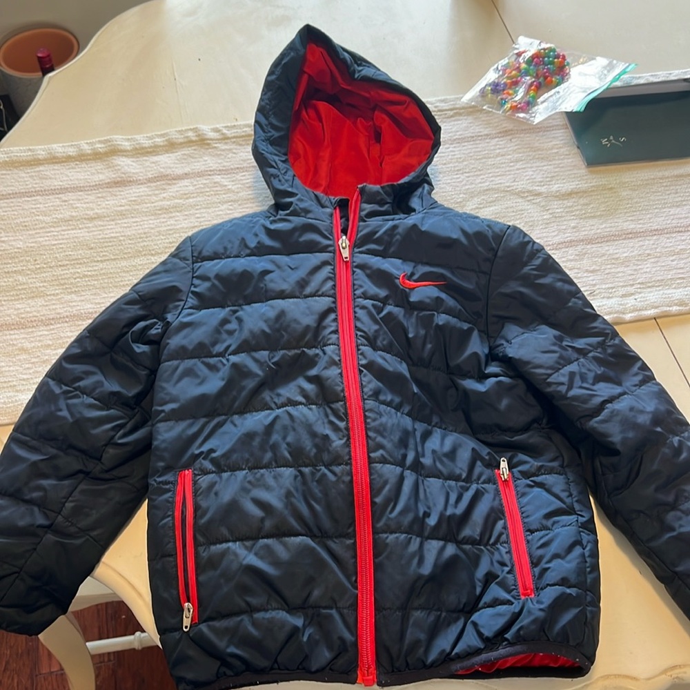Boys Nike Lightweight puffer